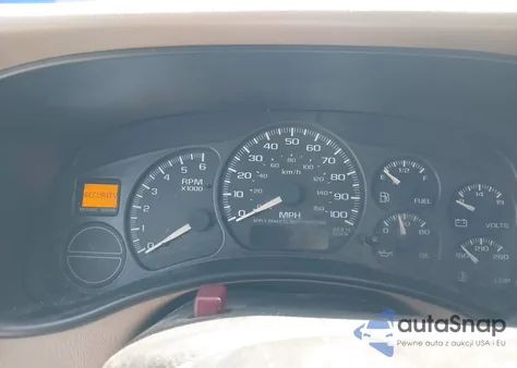 2002 Chevrolet Silverado 1500 Ls из США, поврежденный, VIN 2GCEC19V921141075